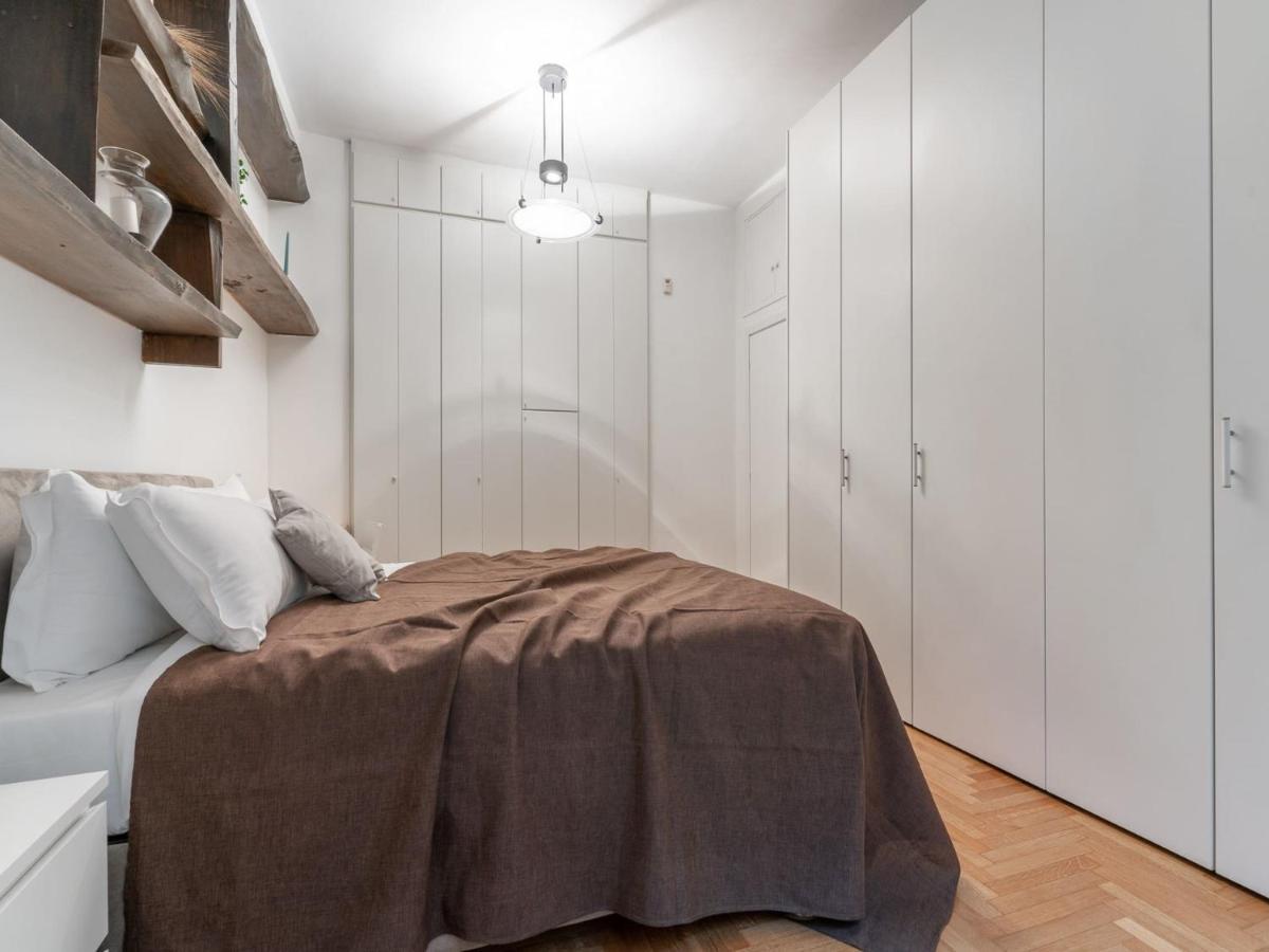 The Best Rent - Spacious Three-Bedroom Apartment In Moscova Мілан Екстер'єр фото