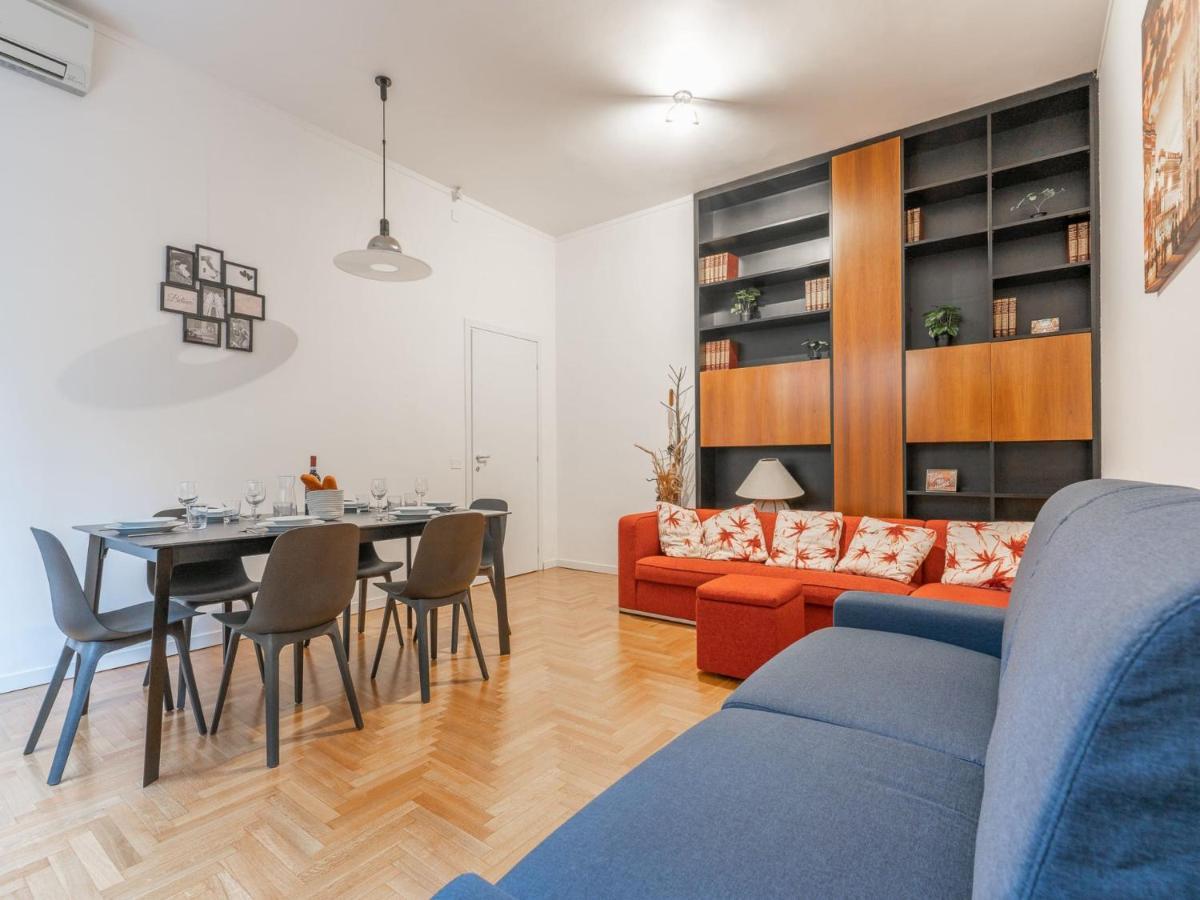 The Best Rent - Spacious Three-Bedroom Apartment In Moscova Мілан Екстер'єр фото