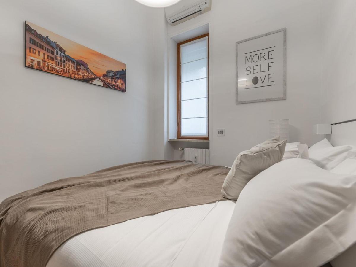 The Best Rent - Spacious Three-Bedroom Apartment In Moscova Мілан Екстер'єр фото