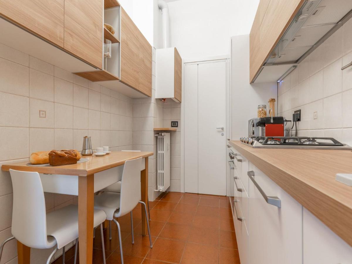 The Best Rent - Spacious Three-Bedroom Apartment In Moscova Мілан Екстер'єр фото